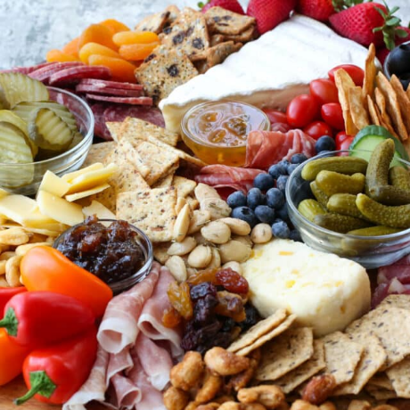 Grazing Board – Luxury Picnics Grazing Board - Luxury Picnics